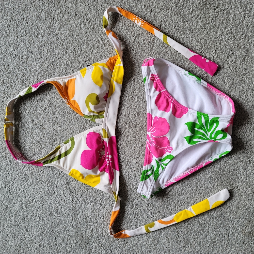 Malibu Bikini Swimsuit Size S White Tropical Floral Top & bottom 2 piece - Picture 5 of 12
